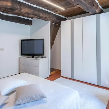 Villa Ca' Paolo 8, Emma *
