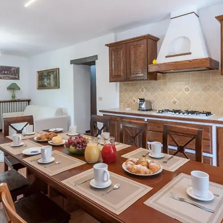 Villa Ca' Paolo 8, Emma *